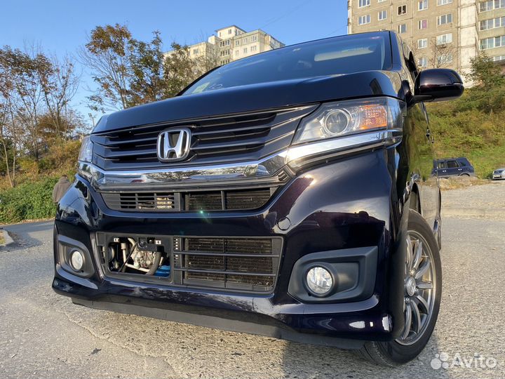 Туманки на хонду фрид 2013. Honda n wgn решетка радиатора. Хонда во владике. Хонда во владике. Хонда фрид 2018.