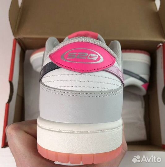 Nike dunk low 520 pack pink