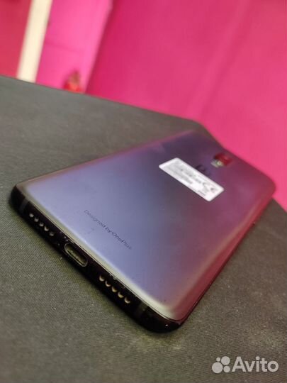 OnePlus 6T, 8/256 ГБ