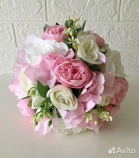 Свадебный букет невесты