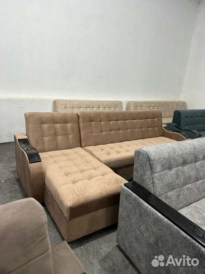 Диван угловой