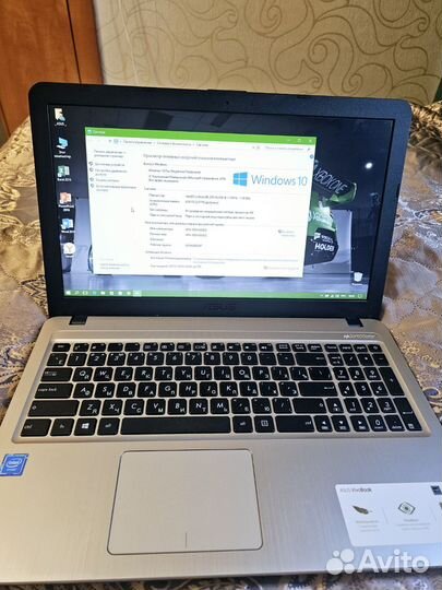 Ноутбук asus