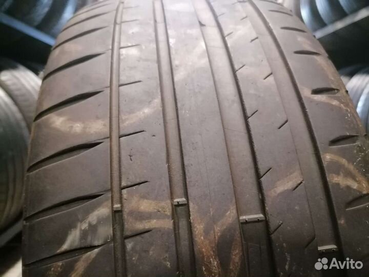 Michelin Pilot Sport 4 245/45 R19