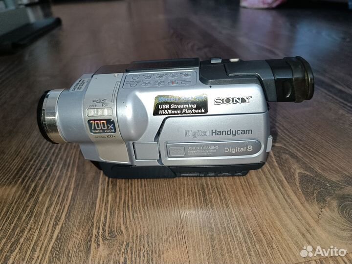 Видеокамера Sony DCR-TRV355E Digital8