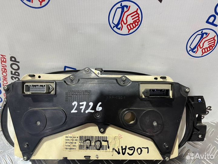 Панель приборов Renault Logan 1