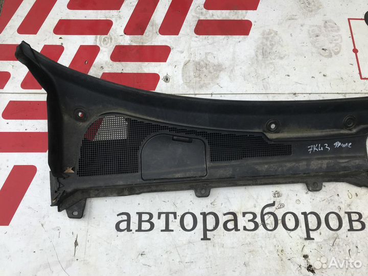 Решетка стеклооч. (планка под лобовое стекло) Land