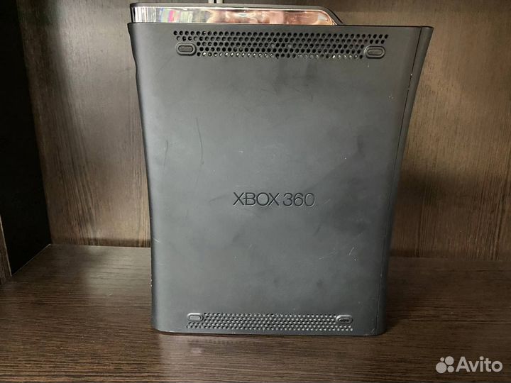 Игровая приставка xbox 360