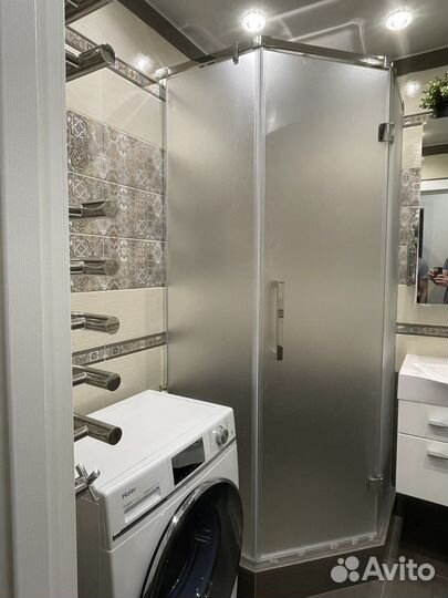 Душевые перегородки из стекла,изготовление монтаж