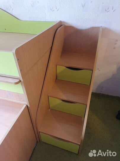 Двухъярусная кровать бу