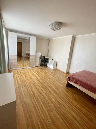 2-к. квартира, 82,4 м², 11/16 эт.