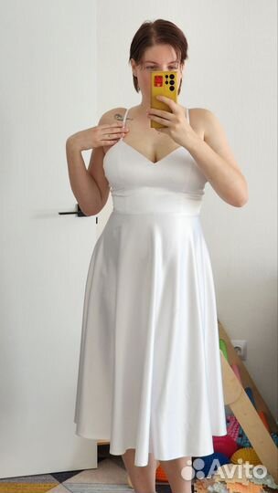 Платье вечернее,нарядное,свадебное 46