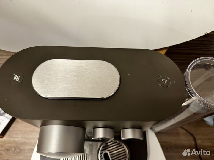 Кофемашина nespresso