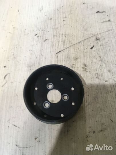 Шкив помпы Фольксваген пассат B5