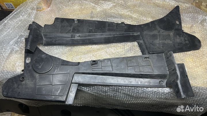 Накладки на радиатор Dodge Challenger 2020