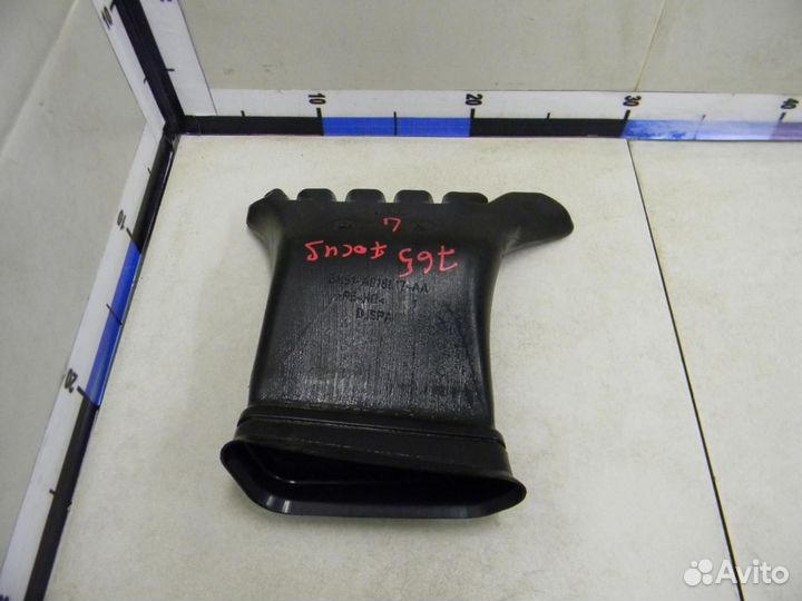 Воздуховод Focus III 2011