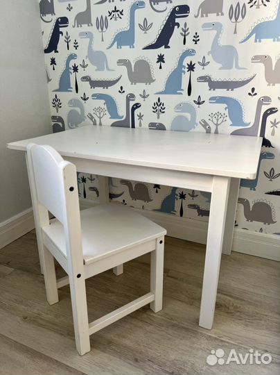 Детский столик и стульчик Икеа