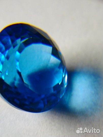 Топаз природный 20,1 карата, цвет Swiss