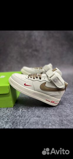 Кроссовки nike