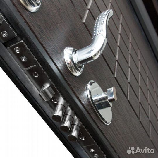 Дверь входная металлическая