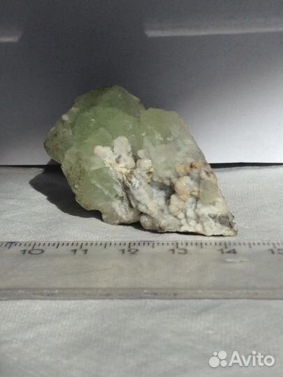 Коллекционные минералы :флюорит