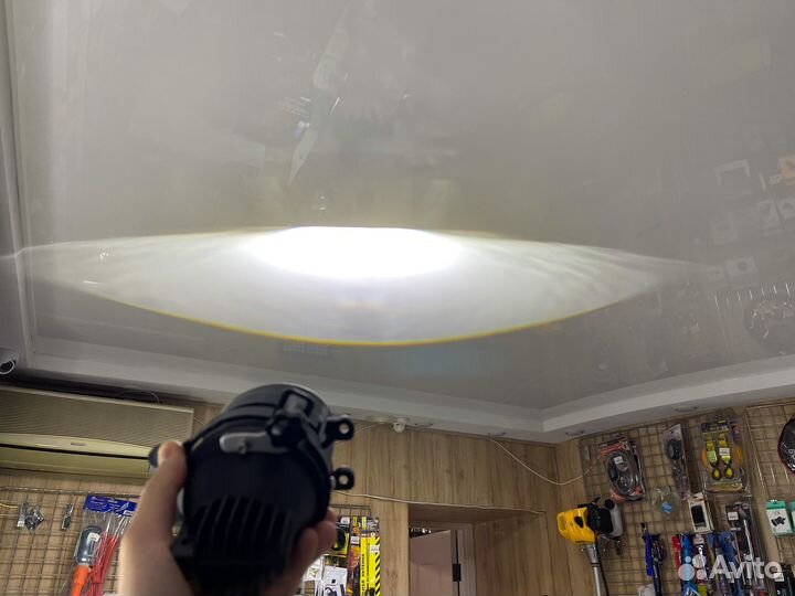 Противотуманки Toyota avensis би линзы premium