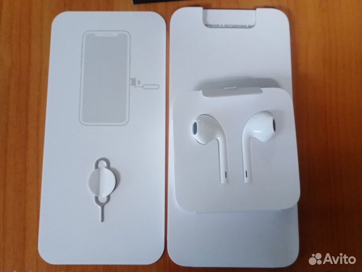 iPhone 11 Pro, 64 ГБ