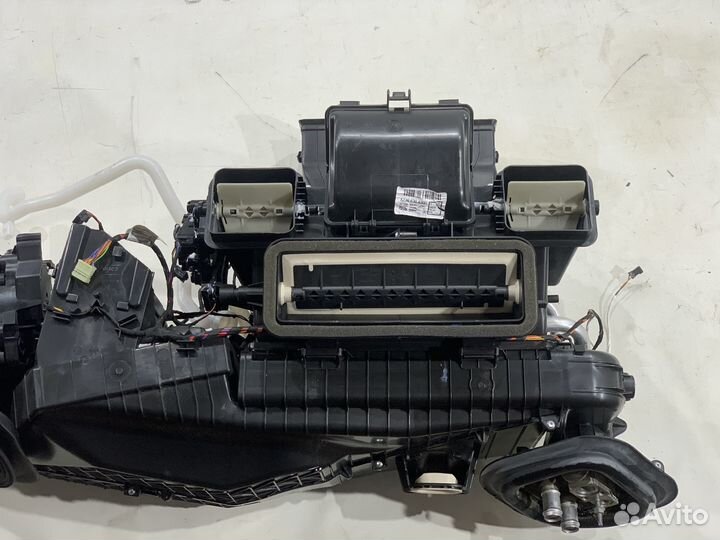 Корпус отопителя Mercedes W213