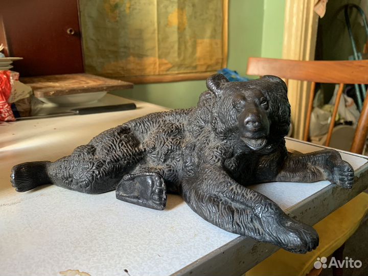 Чугунный медведь