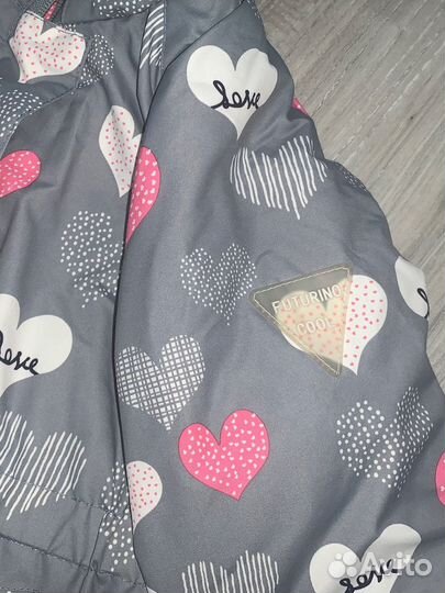 Продам куртку (осень) на девочку