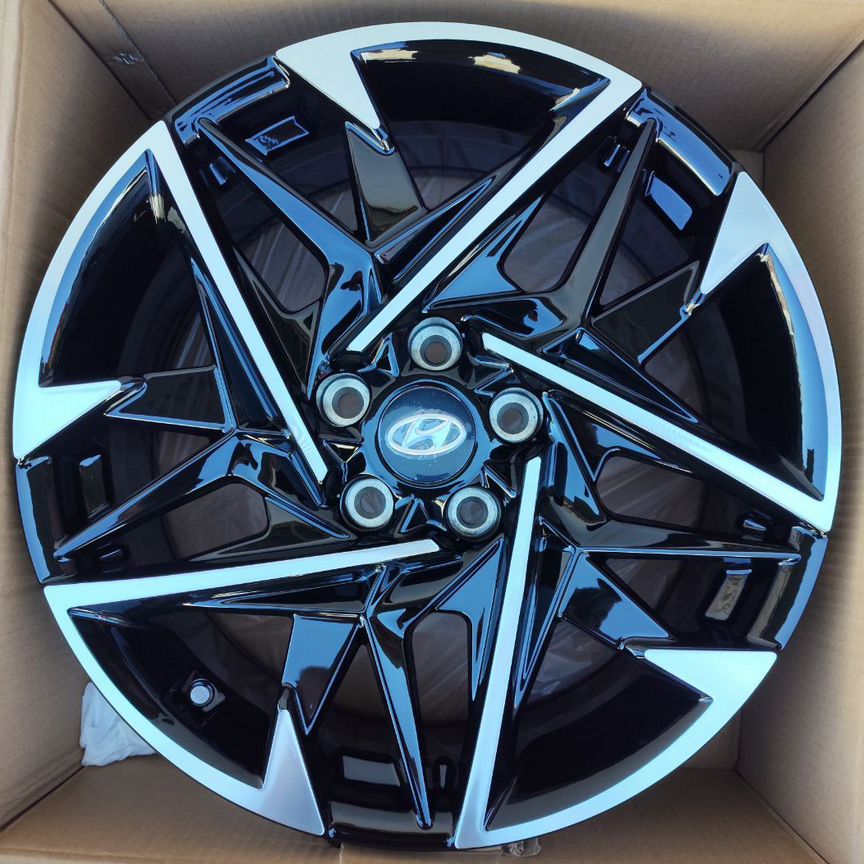 Литые диски Hyundai 7.5×R18 5×114.3