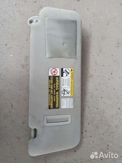 Козырек солнцезащитный Lexus LX 570