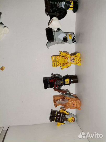 Lego минифигурки