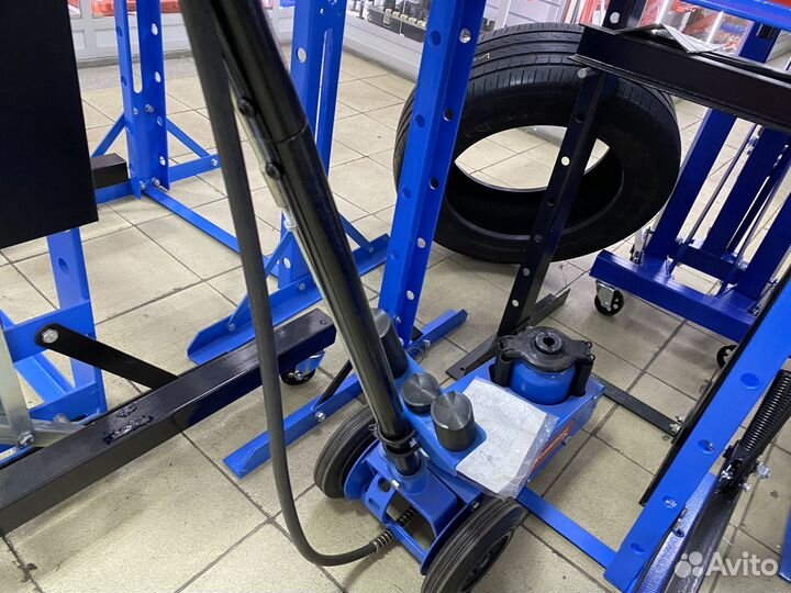 SD1902 Пневмо-гидравлический подкатной домкрат на