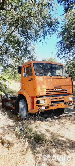 Запчасти на камаз 6520