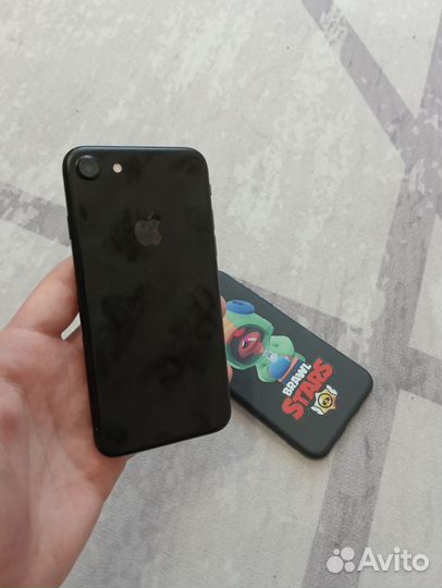 iPhone 7, 128 ГБ