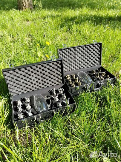 Стопки рюмки перевёртыши китайский календарь