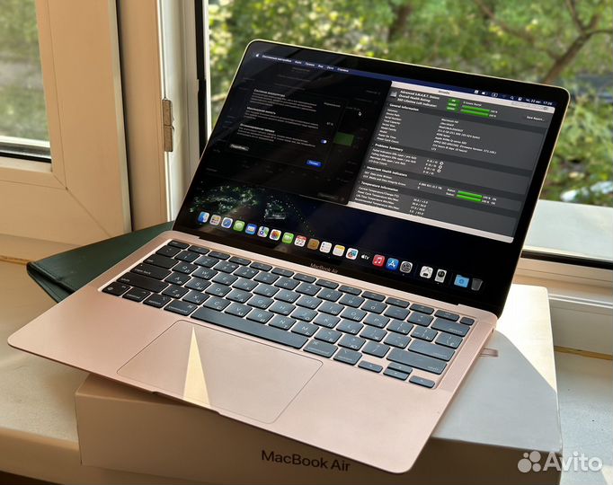 MacBook Air 13 2020 M1 8/256 97%акб