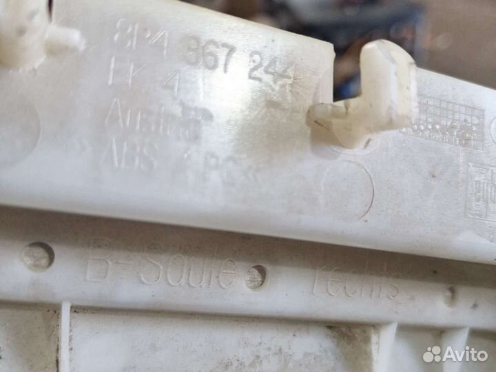 Обшивка средней стойки правая левая ауди A3 8P