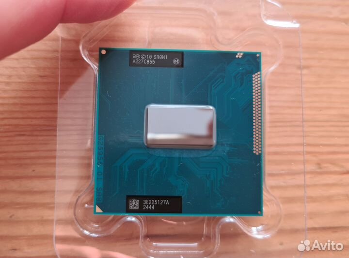Процессор Intel i3-3110M (SR0N1)