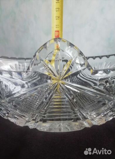 Ваза хрустальная