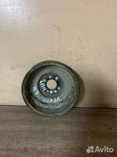 Шкив коленвала VW 037105255A