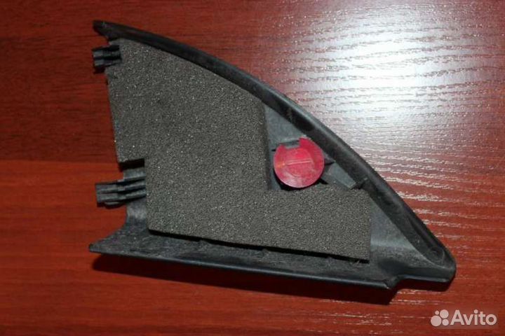 Крышка зеркала внутренняя левая Renault Fluence