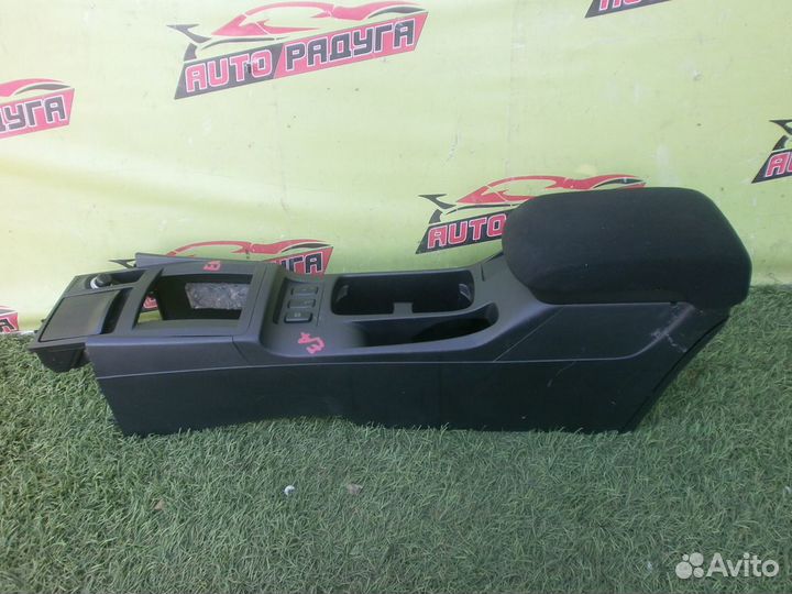 Подлокотник mitsubishi, CX1A,CX2A,CX3A,CX4A,CX5A,CX6A,CX8A,CX9A,CY1A,CY2A,CY3A,CY4A,CY5A,CY6A,CY8A,C