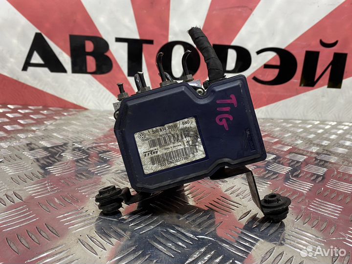 Блок ABS Volkswagen Tiguan 1