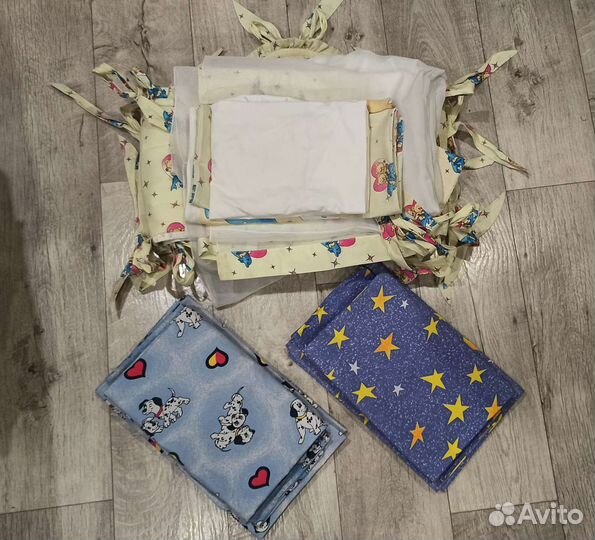 Комплект белья с бортиками и балдахином