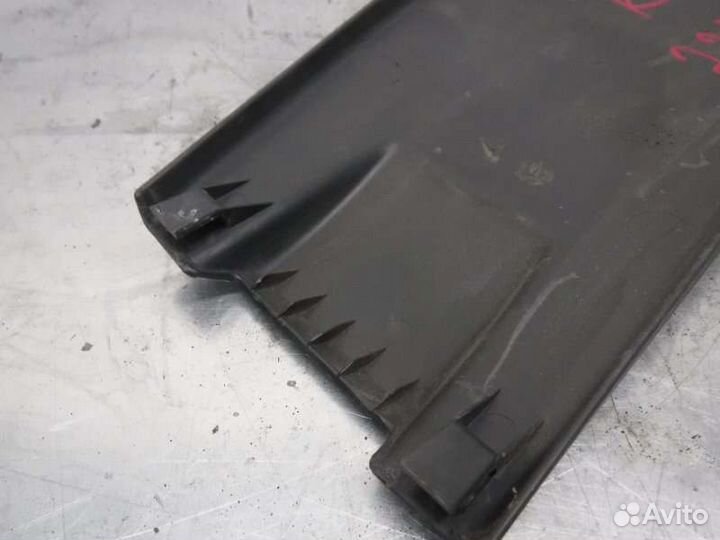 Обшивка стойки правая Лада Приора 126 2011