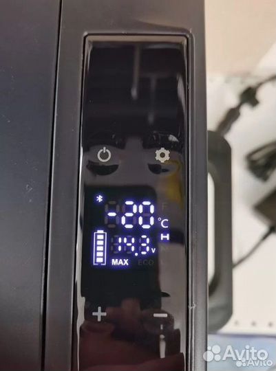 Холодильник компрессорный (30 л, с Bluetooth)