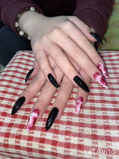 Маникюр на дому