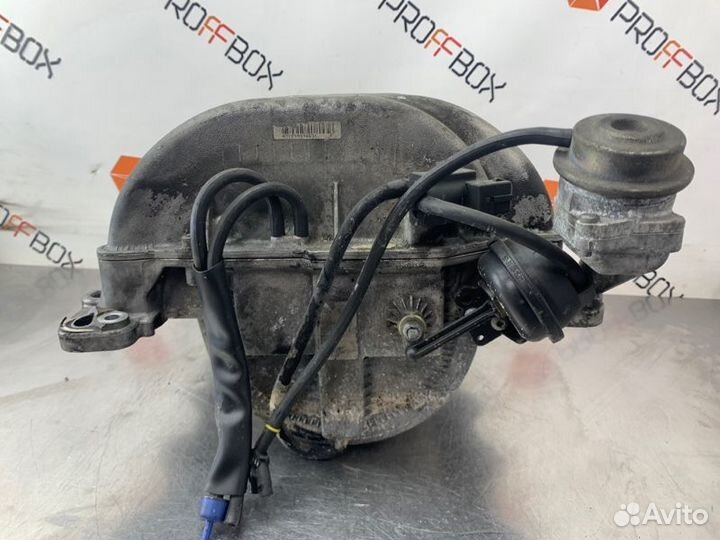 Коллектор впускной Mercedes C-Class W203 M112 2.6I