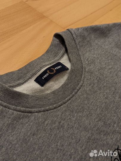 Свитшот Fred Perry